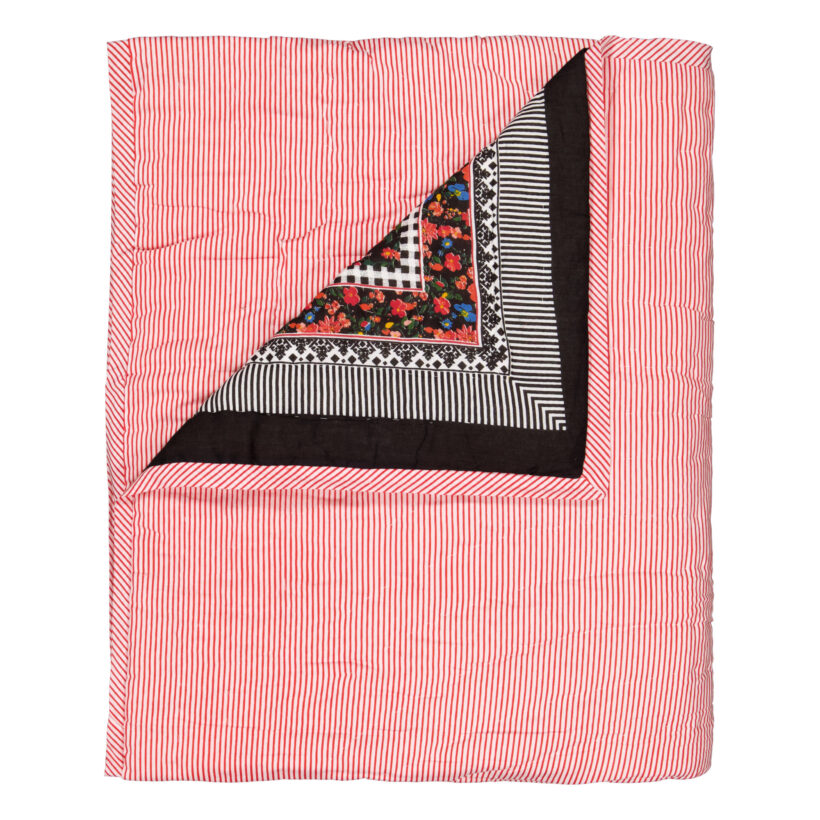 gesteppte-wendedecke-grey-flowers-sarong3