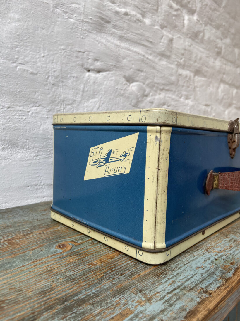 2C8C6670-D67E-447D-A5A0-D630946BBA9D