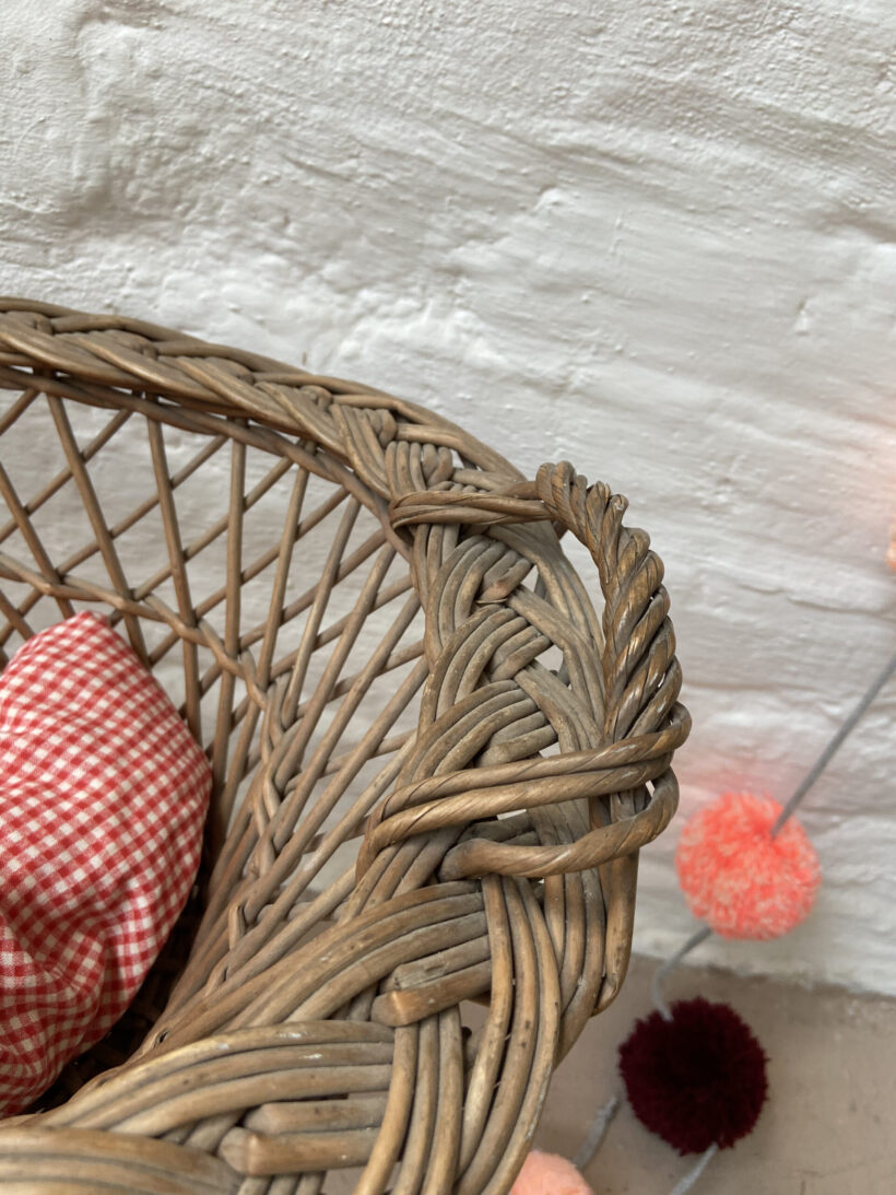 C4850C7E-EB68-4F1E-B00C-8173E1EB495F