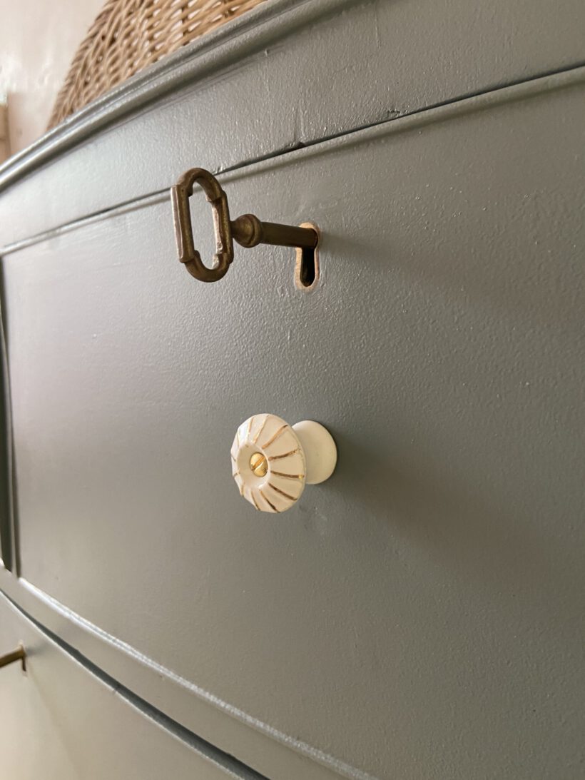 FDFD4609-52CA-492B-A38F-1C4E0515105F