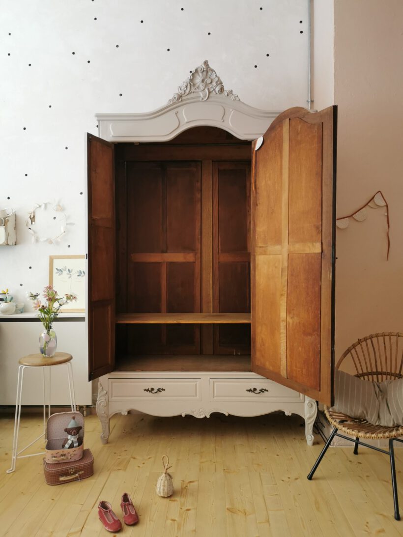 26A0B452-F63F-4253-BC1C-E4AA281DFDDA