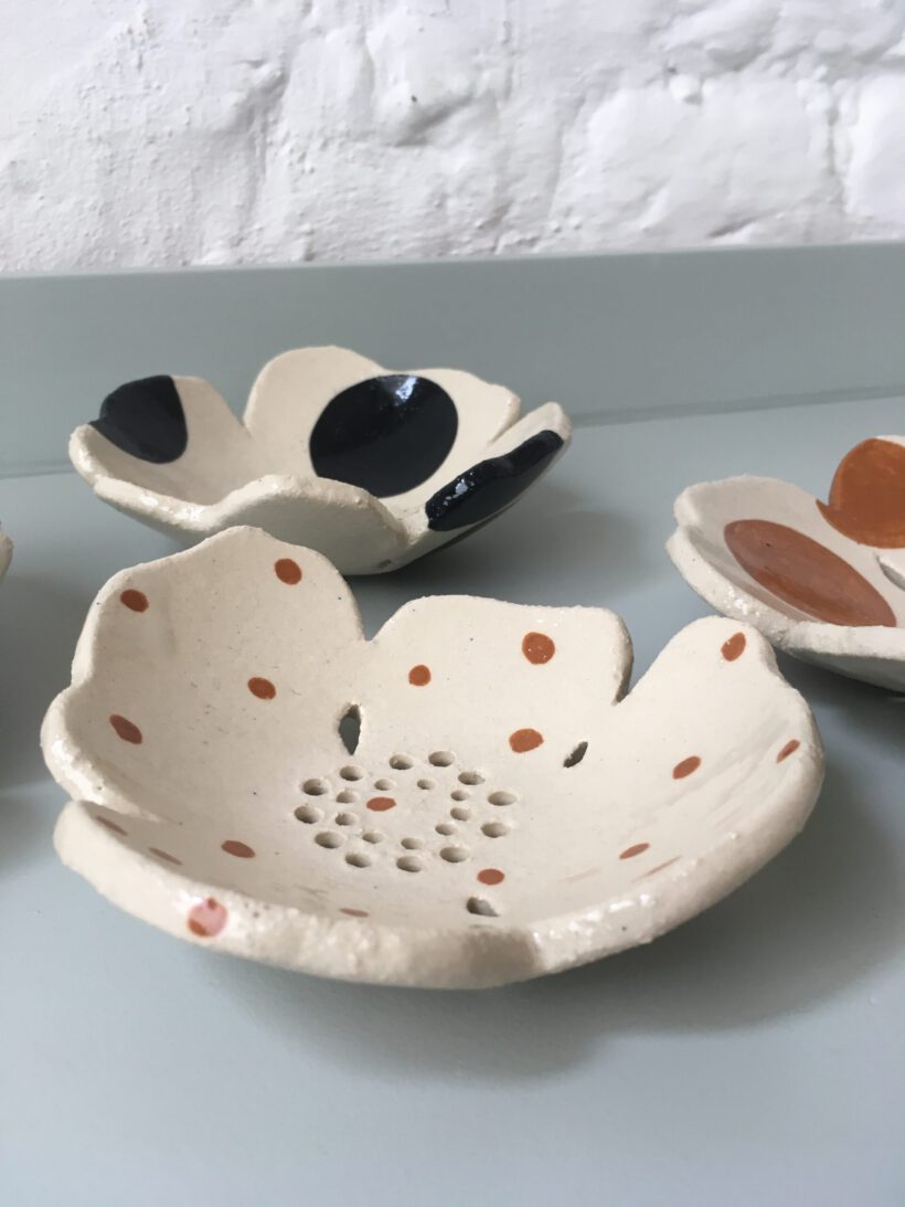 3E6561F2-C1BC-4AC8-82F7-5184DC0146E2