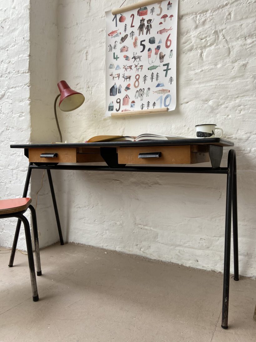 68ED3E35-AF7B-427F-BBD7-3540CB74F362