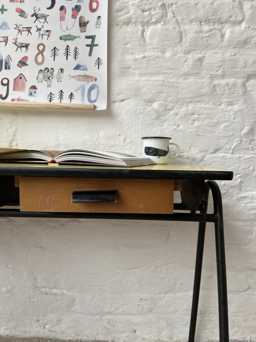 D3B67DED-2F75-4A4E-995C-161A61E4E88D