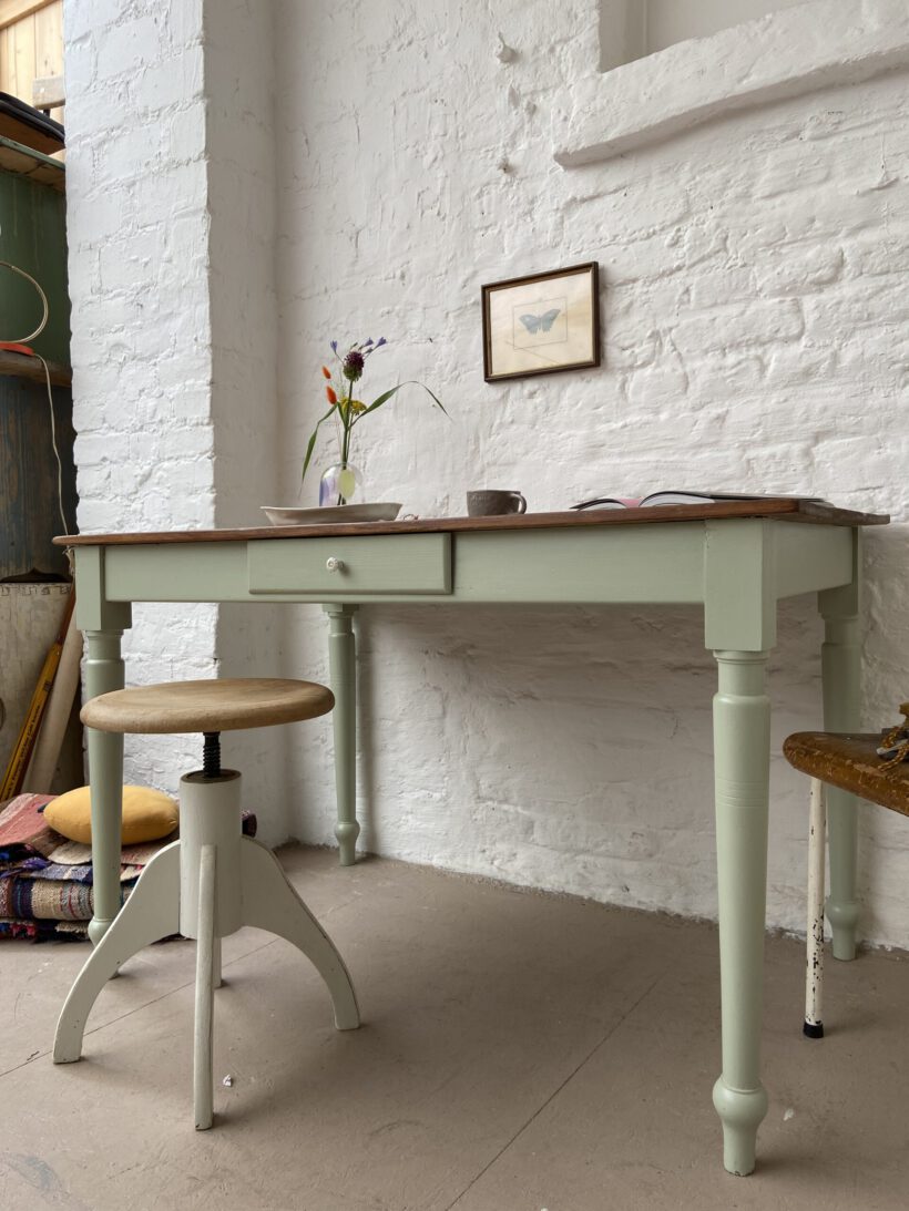 D89F4E48-4C17-472B-9845-03DFB37E316D