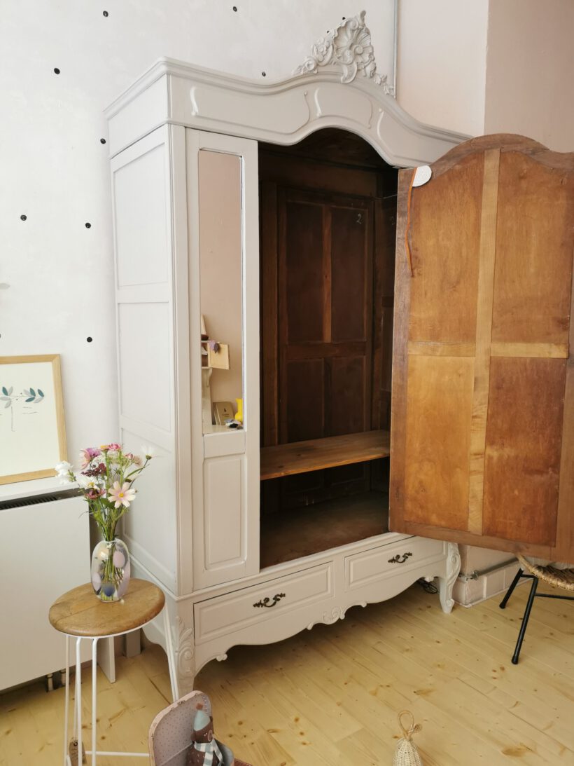 DBCBAFC5-D7B9-4BED-8672-6AF0BB5E5732