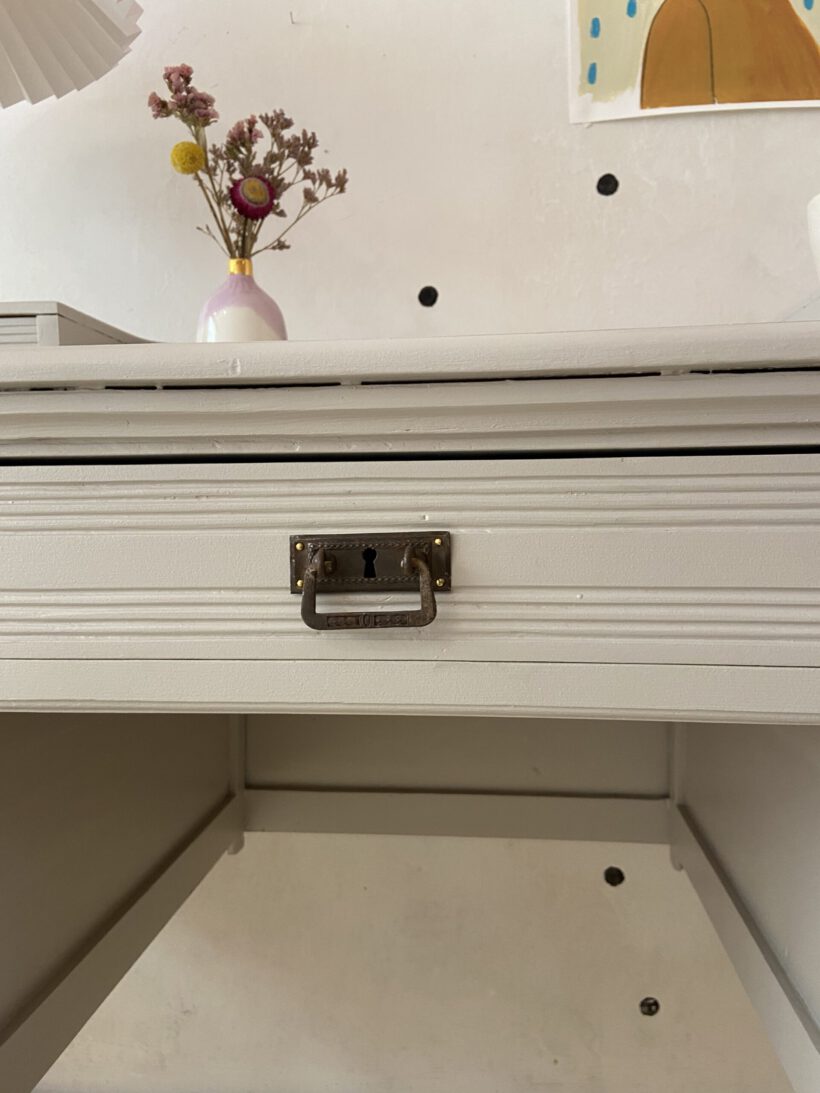 6200B073-A8FC-4FC1-9666-095E28DCFB38