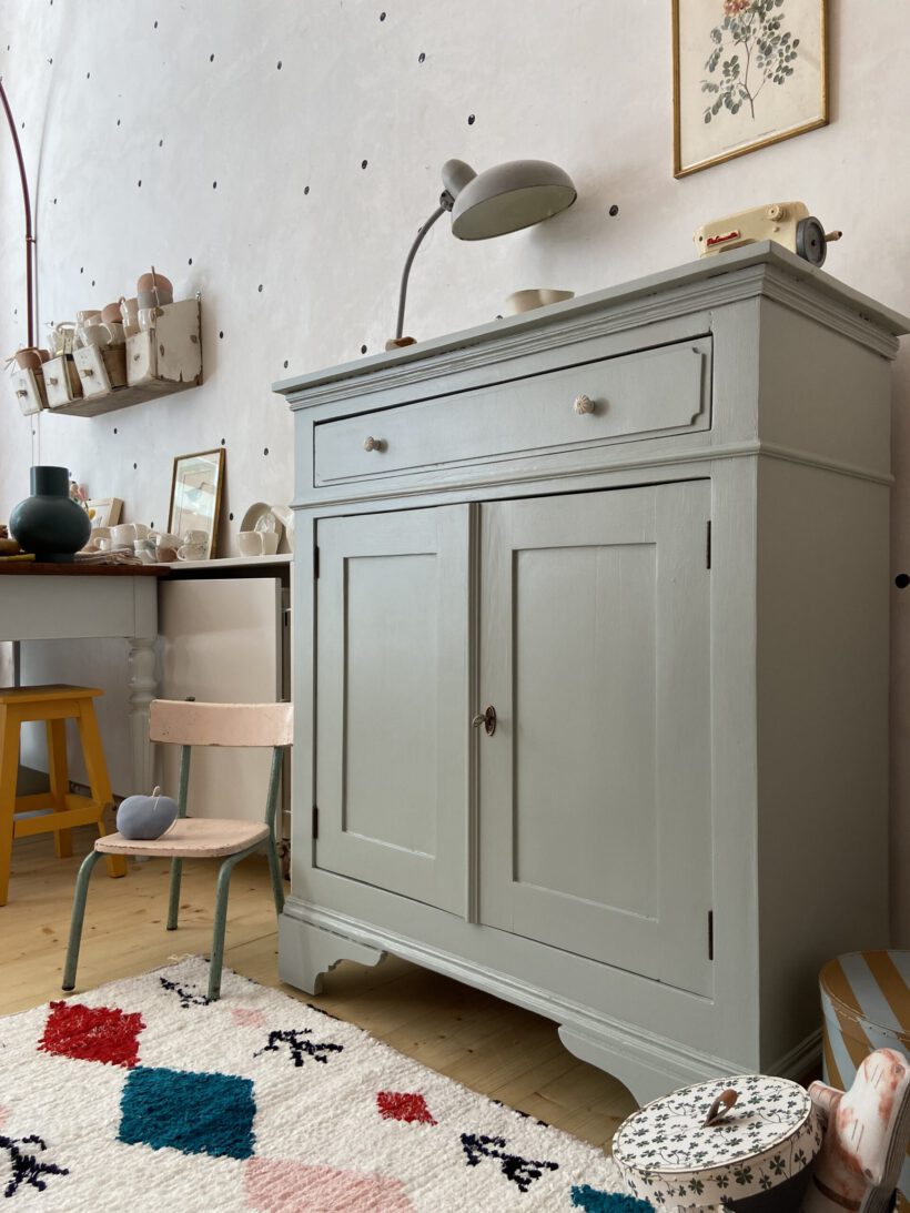 7C6F06F9-4343-4A6C-96D1-99E736853F6F