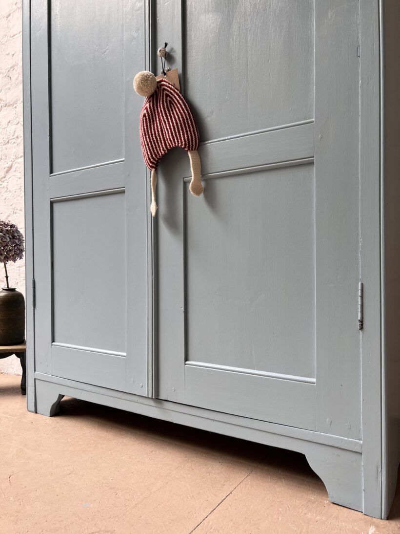 38B8D2B6-C7F8-44B8-882D-035143F1EFFA