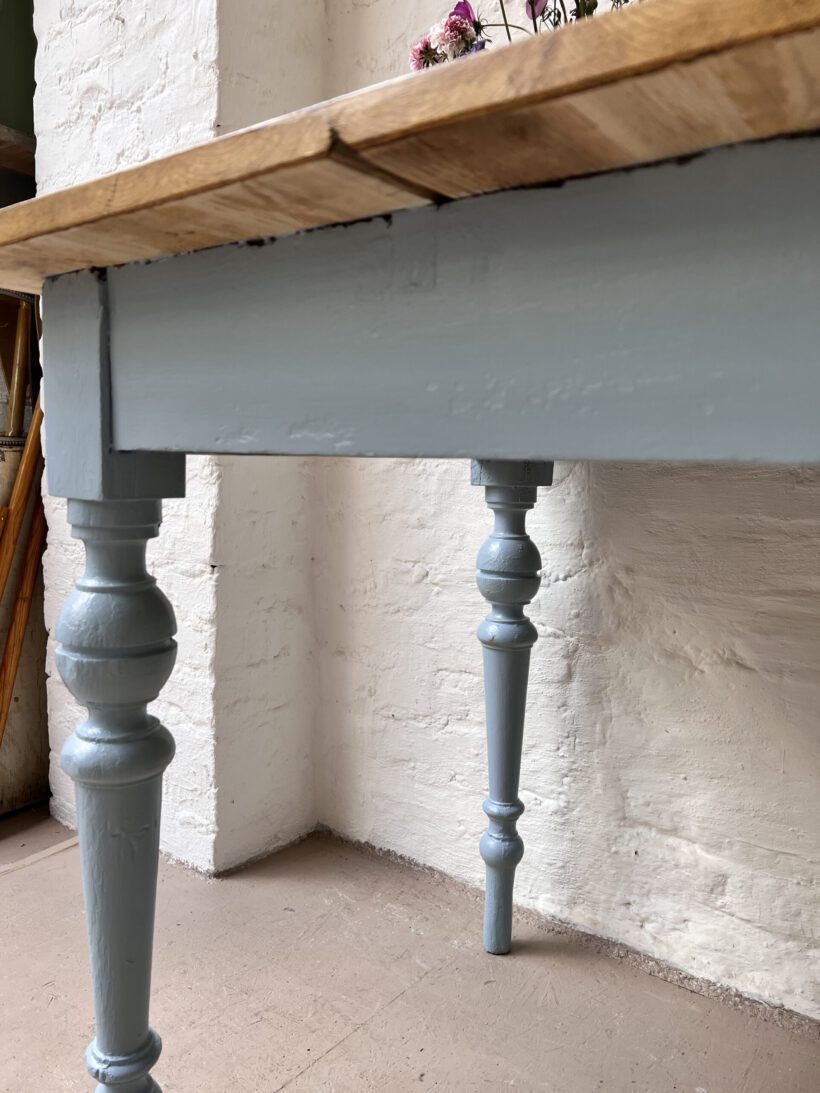 3AF439D4-47DC-4C62-93AA-6D587EECB6BB