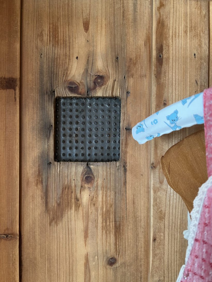 52BE89F4-A993-4A17-9505-EE8282948728