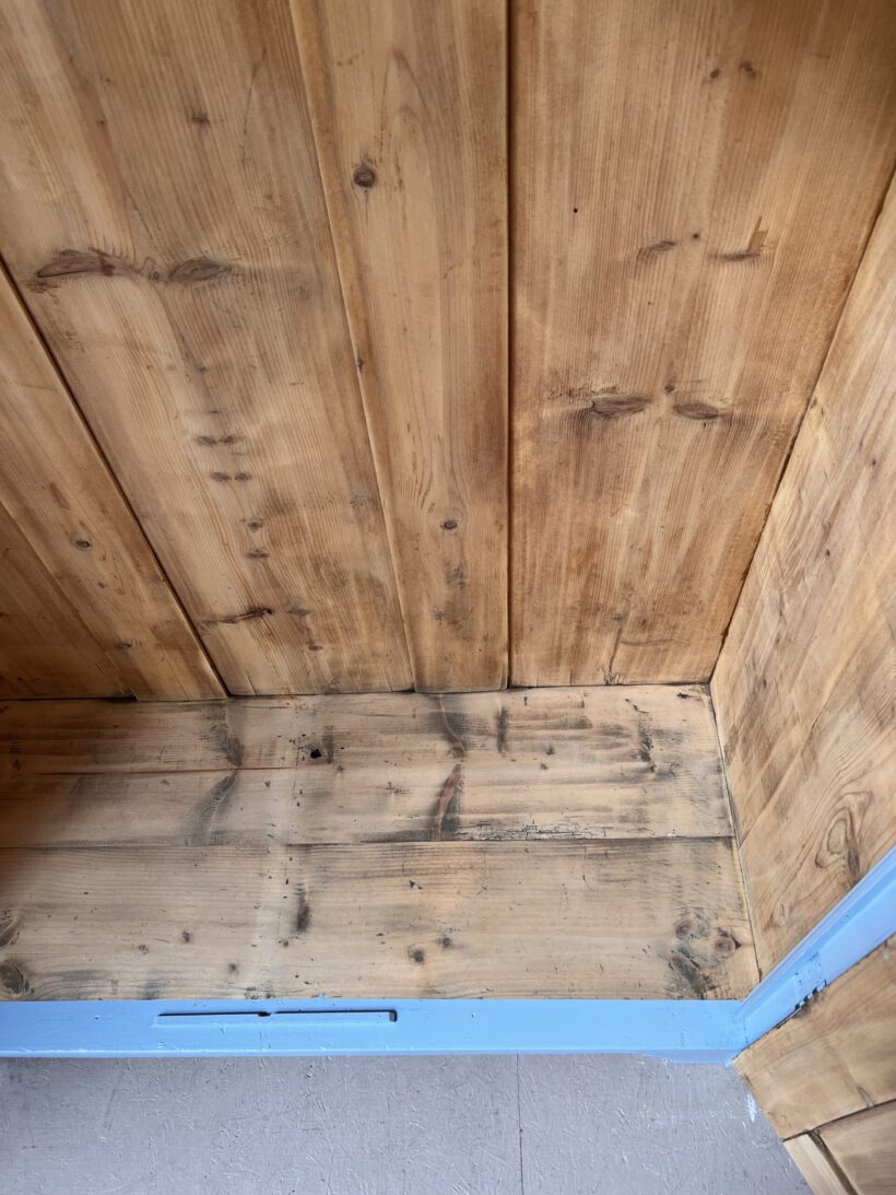 5908F000-3B97-4DE7-95E3-4BB657B93CCA