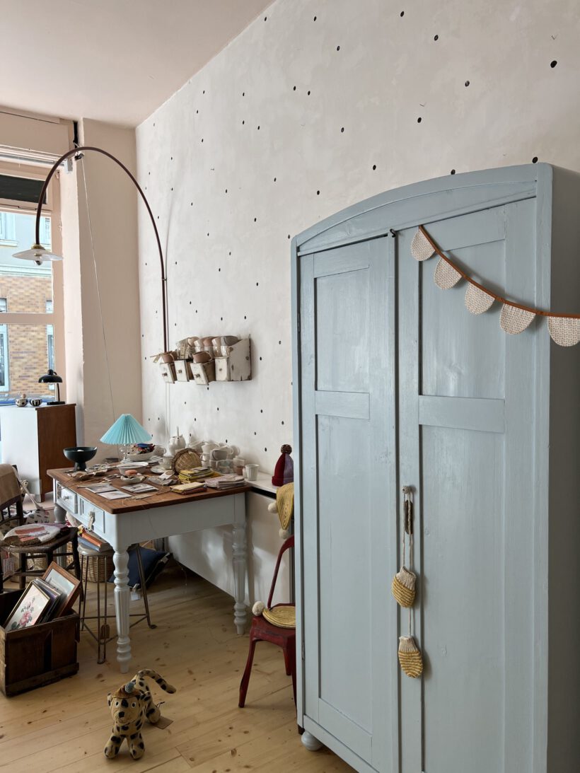 806ADF20-BB09-4CE8-9B2F-5630DE843097