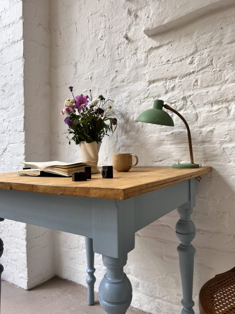 BB51EC5C-DCBE-4B6C-BCBE-D46CFB63A09D