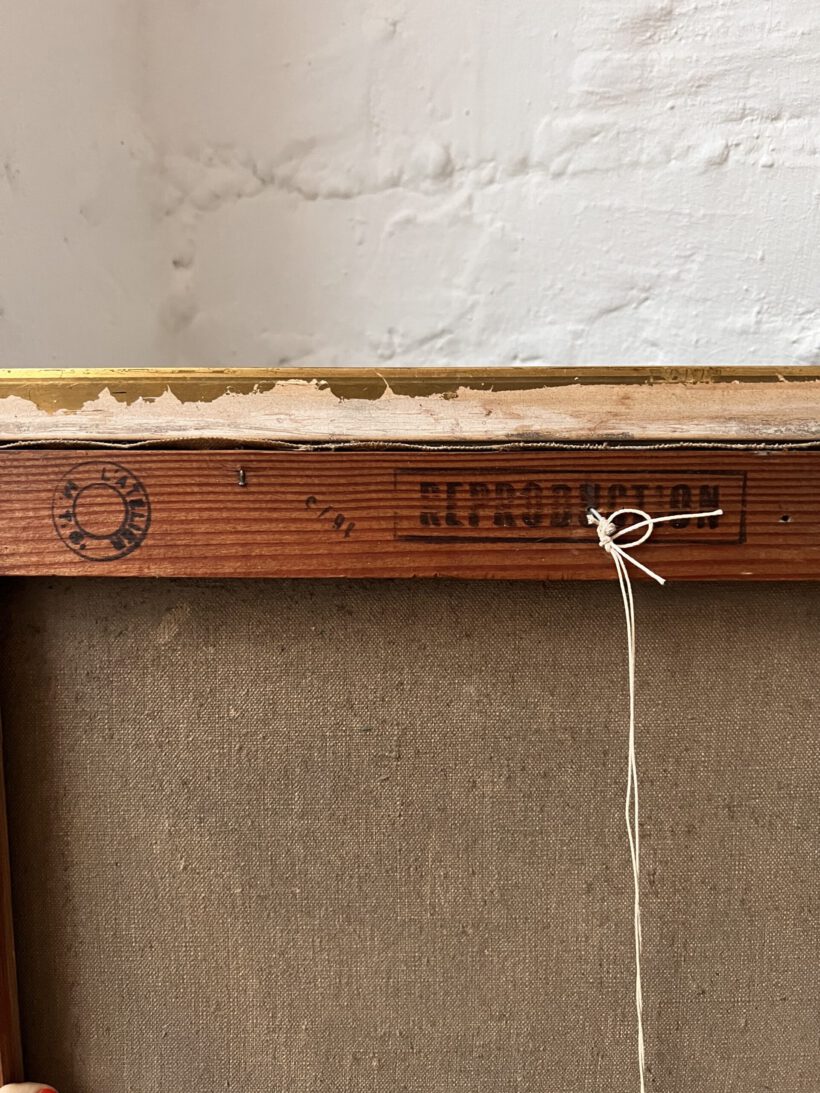 2702D4AD-A141-43F4-B1BD-CDDB4A85C37D