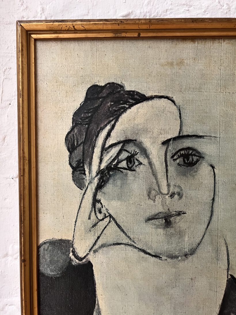 5C49D44E-2234-4219-826A-312570994200