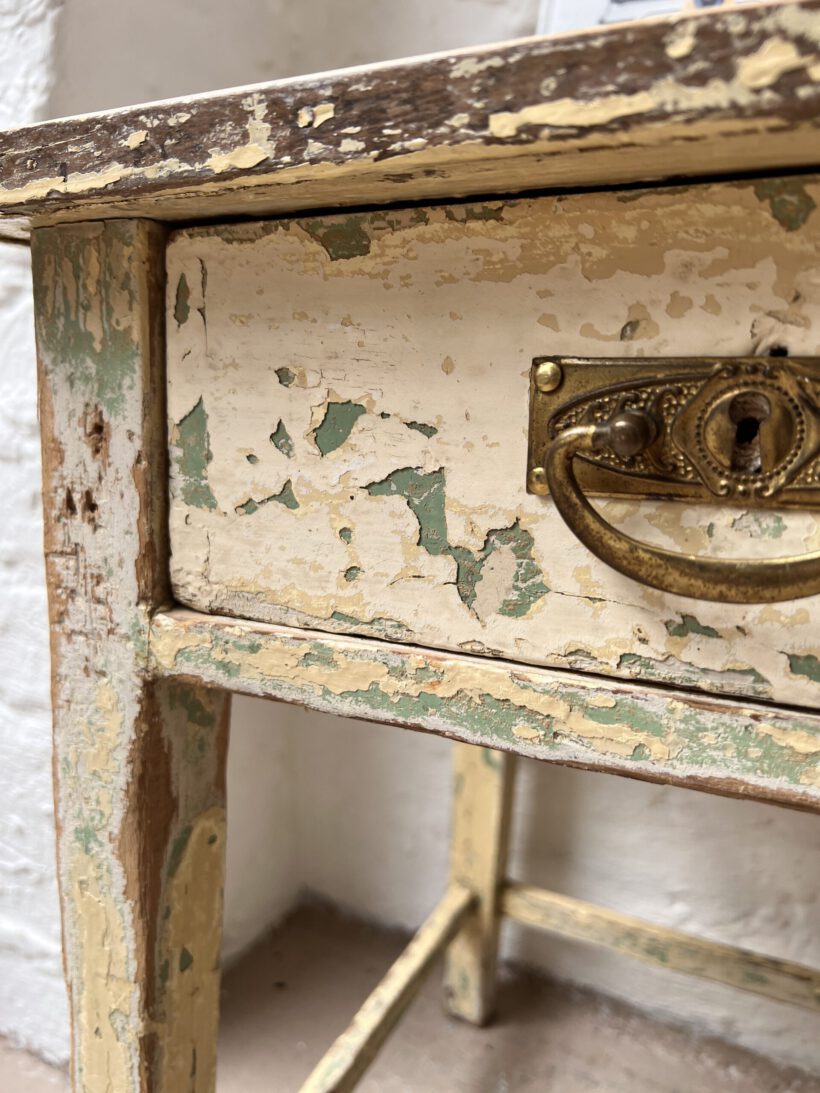 67D89DAD-01EA-4995-8CEB-7539B236D0A1