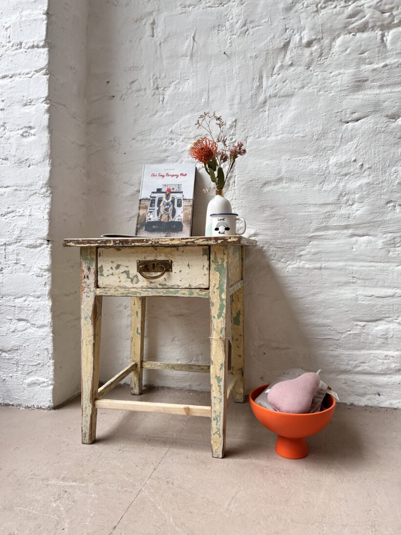 72F9D90C-67A4-4A38-8C37-3007543F3739