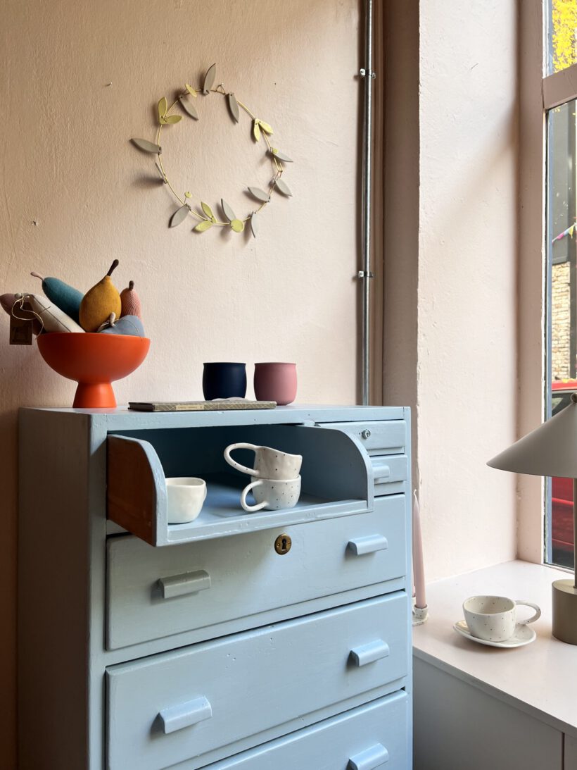 7573D3E5-339F-42A4-93C8-EE46450F4E6E