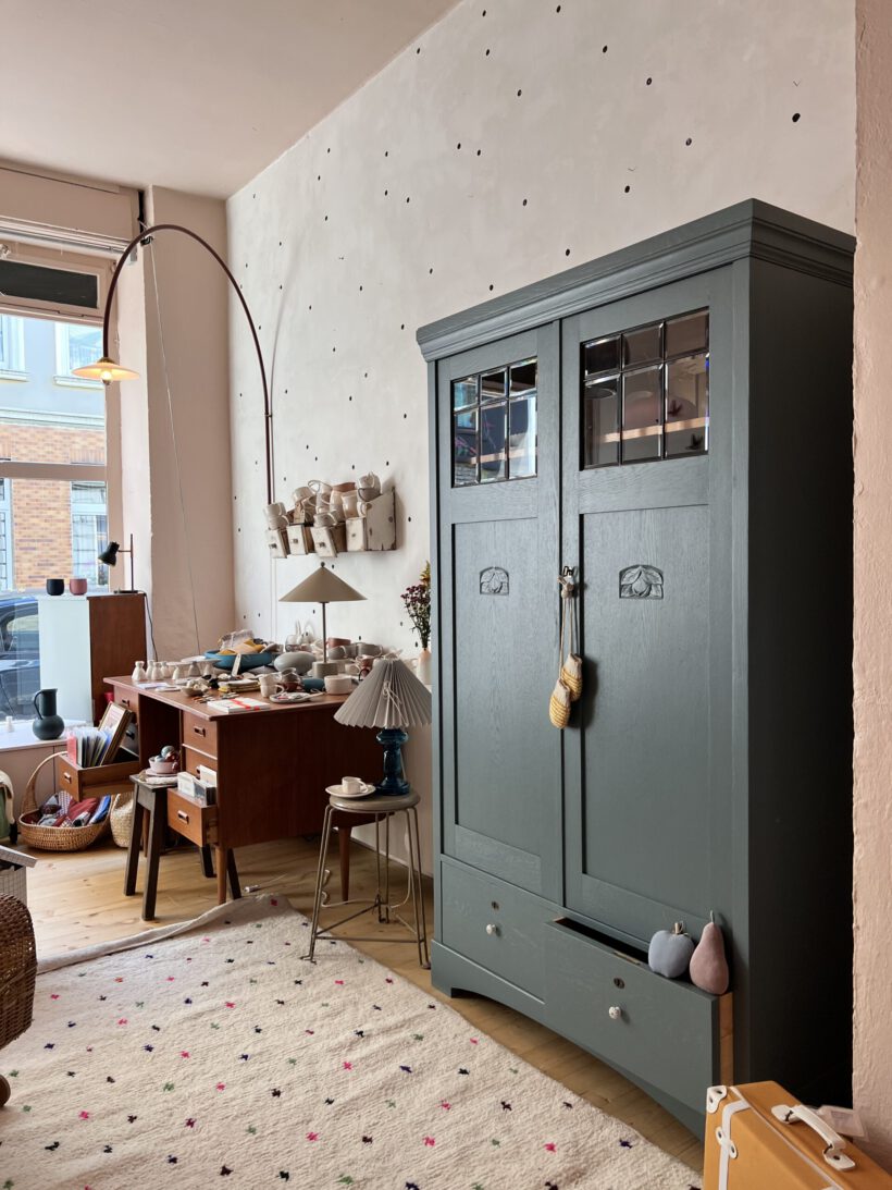 C5991A89-97C1-4D79-91BF-B0C92BC7E425