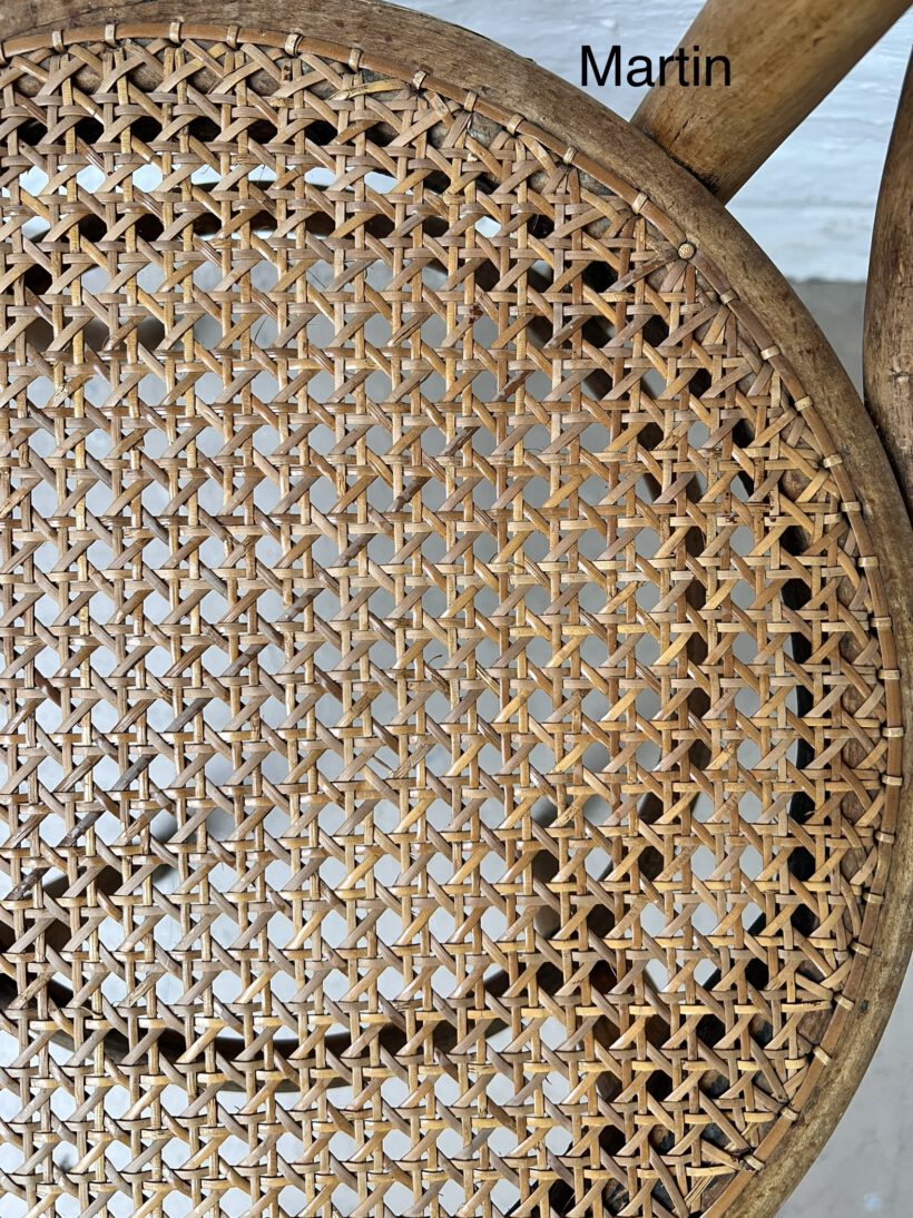 203C8E13-19D5-4BDB-B08A-9576B184D315