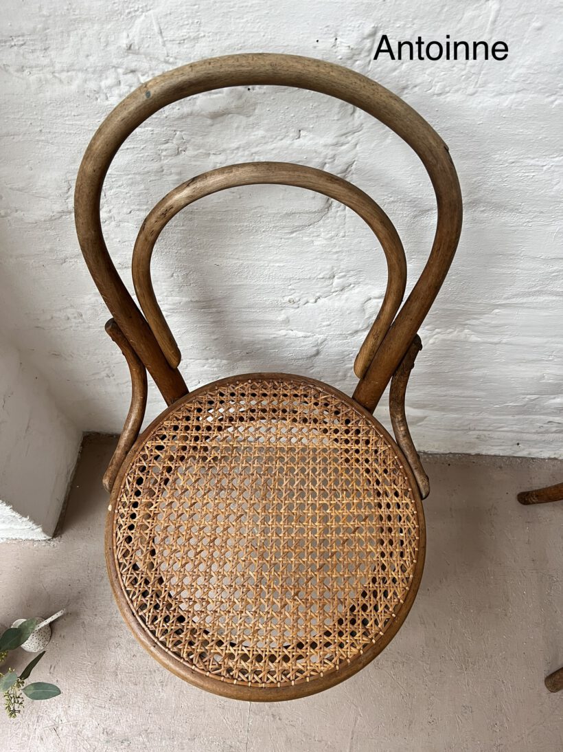 6FF609D6-63F6-41FD-B4EE-633D889C8D51