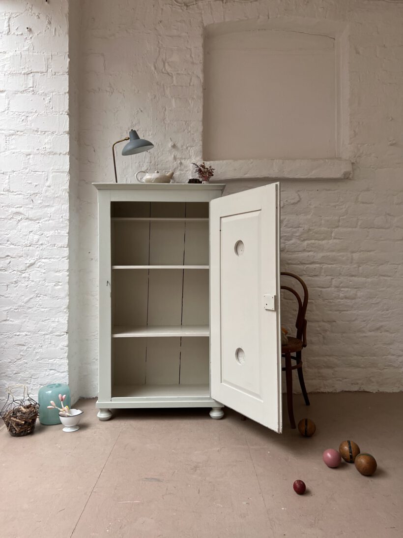 7E4F3FD2-B5FF-4A6C-A752-5CE72138A40E