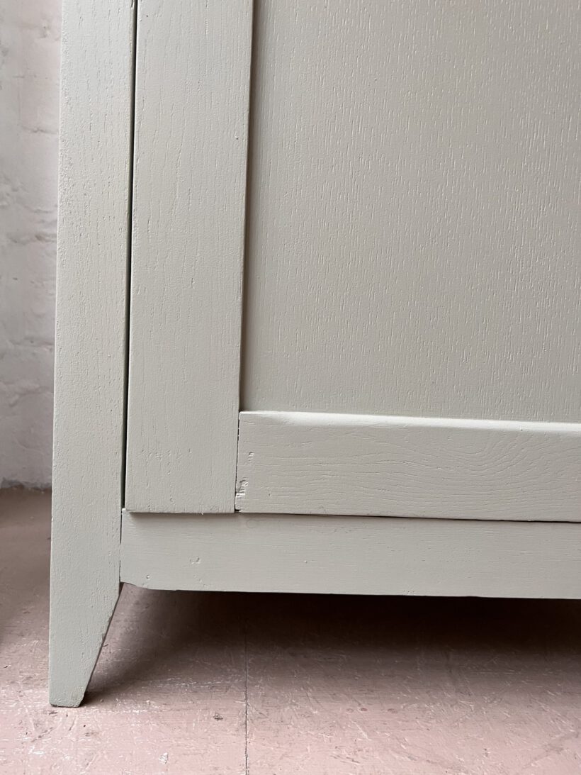 8170EC5E-2096-4F92-8061-7C3C9586012F