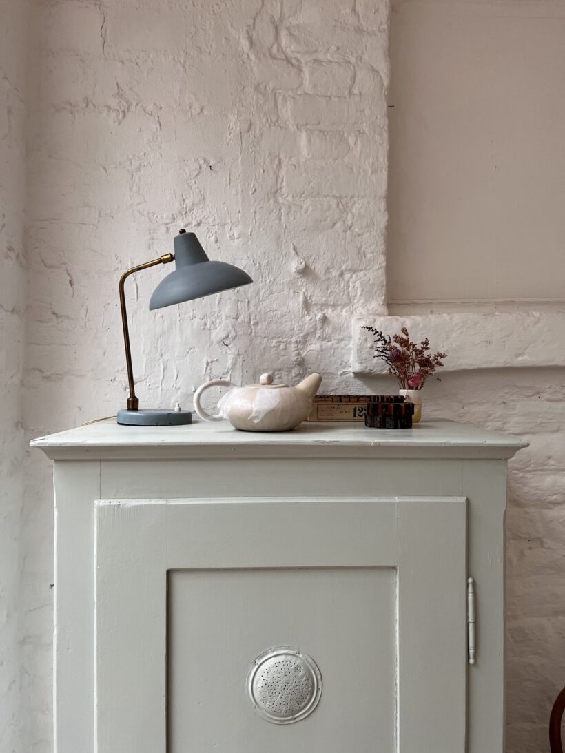 C85C6D50-92DB-40A8-A0B1-72D6C8160A94