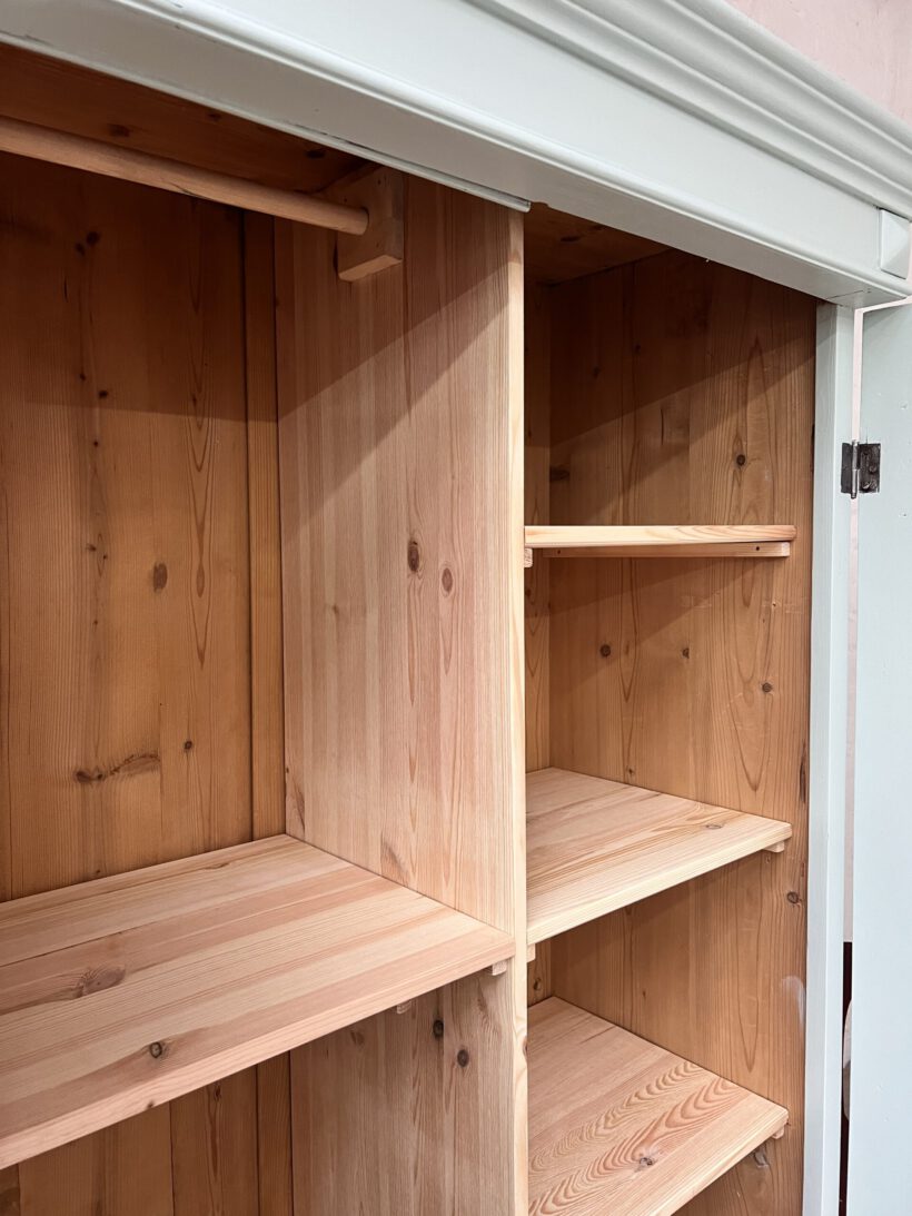 DA5019CA-C80F-4DE8-BF79-11ED63AD2978