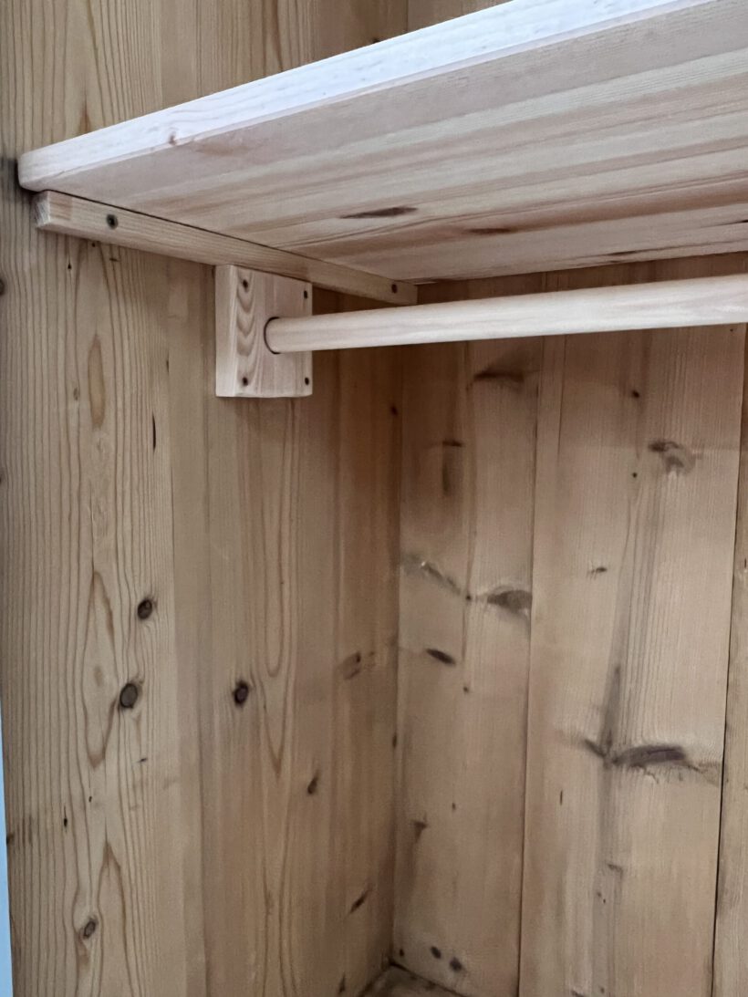 E59FA210-3873-403B-9D5B-CB20828BDDA6