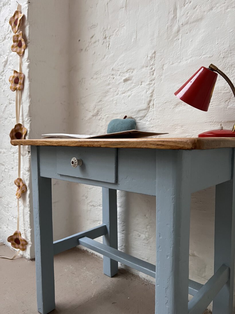 90D04F36-024A-4D76-9553-572400B6523A