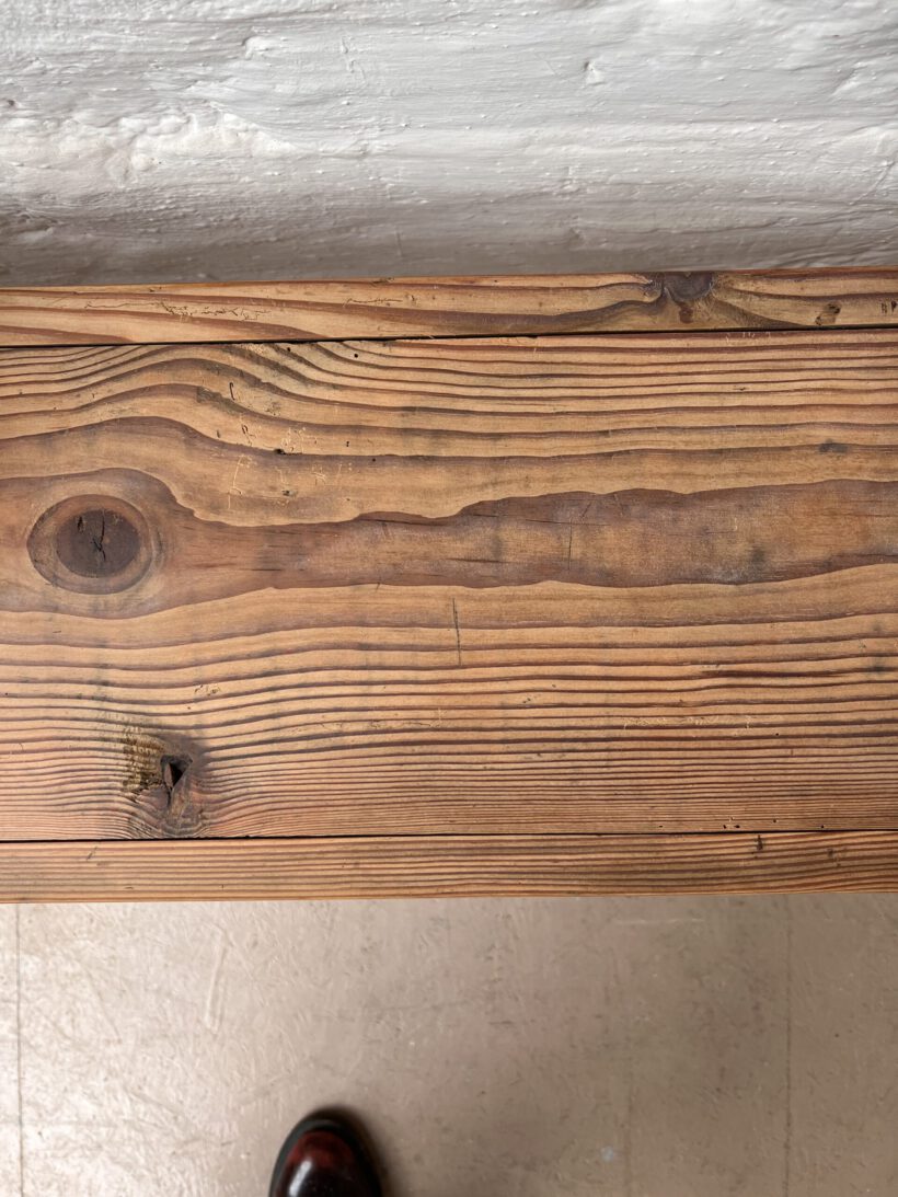 9FA50E2C-5451-47D0-B069-AE607AEE1421