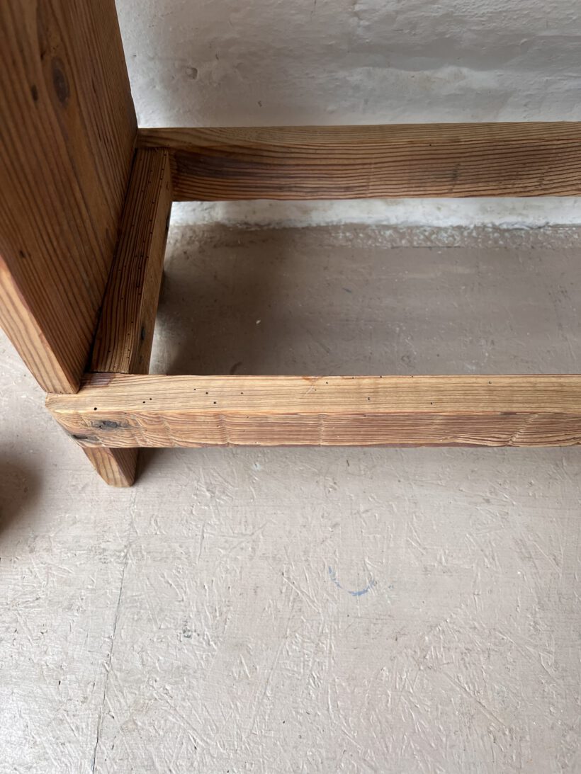 DB8648EF-0935-446F-9FDB-AC789D068F1E