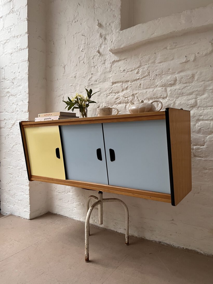 EFB2D627-18D2-47DA-BB82-307FA994C343