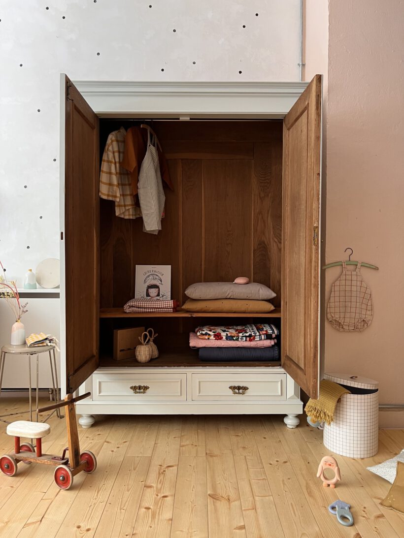 0CF94FBF-17EF-4F1C-9517-B822D816F9EB