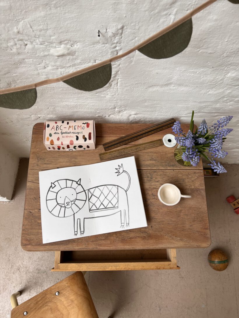 A6F0AAE0-2E15-46D8-8713-CBD9E27A7415