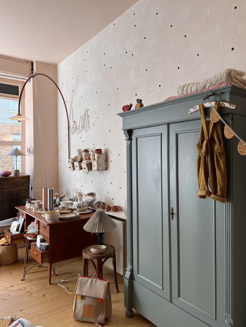 A97E343F-54B1-403A-95AE-28100BB59348