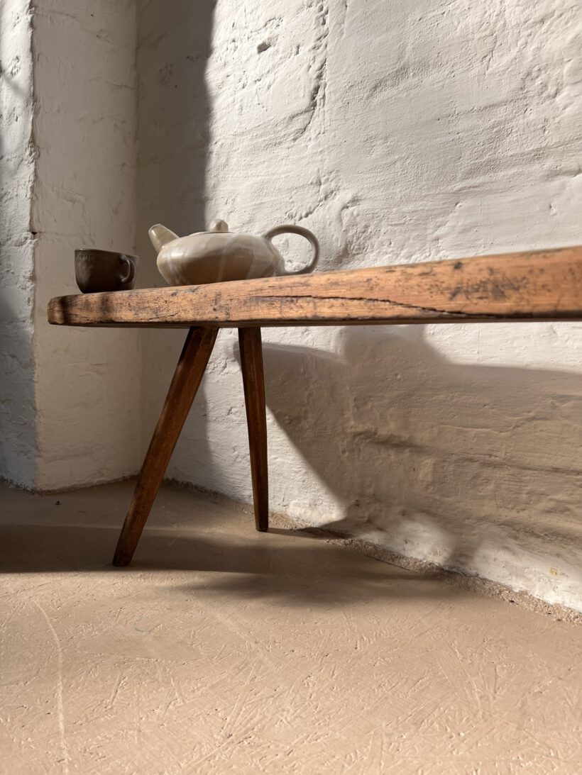 D4DEFA27-589B-4B84-BD6F-040DABB2F8A8