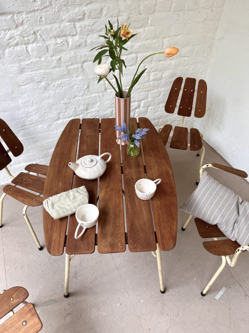 D89BD2FB-8D84-46F7-A5DA-7358F32751A4