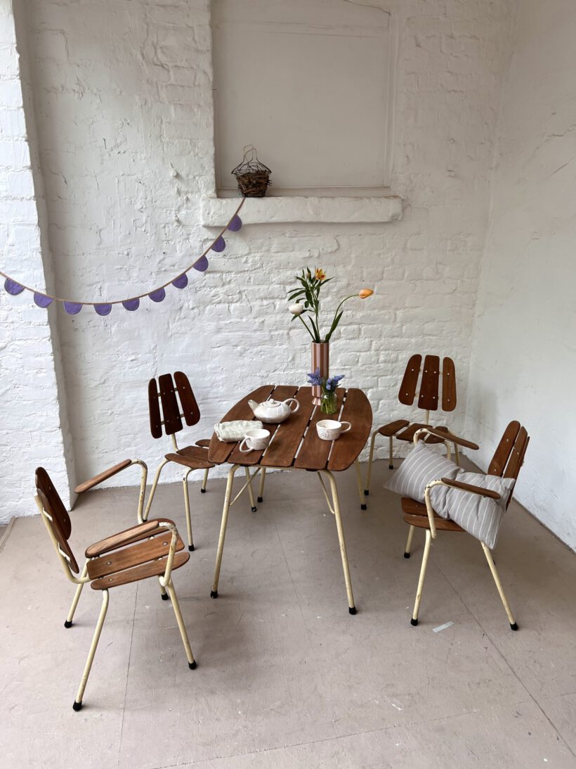 E2797ECC-C5D2-46E9-9C91-EBFCB602E56C