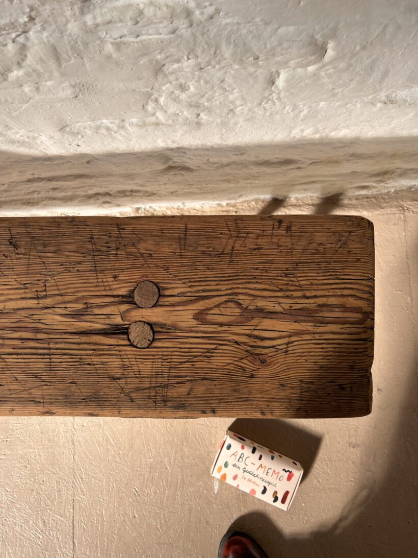 E9968E47-02B0-46C3-87BA-F58E332A5BB1