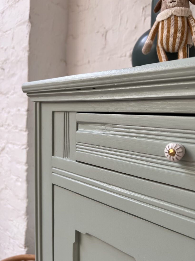 23F0E3BA-6AB0-4510-8679-24AD35E77E3C