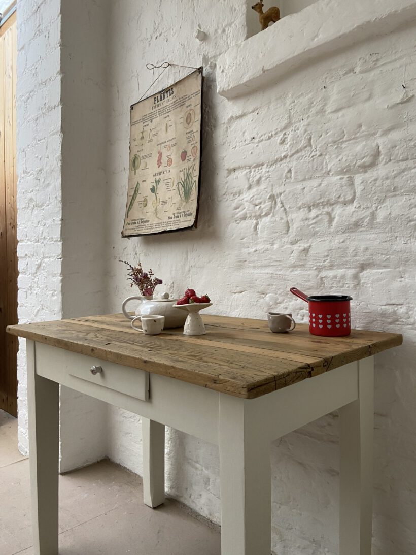 2F57BF85-6E29-4527-9812-B0ADF9923D01