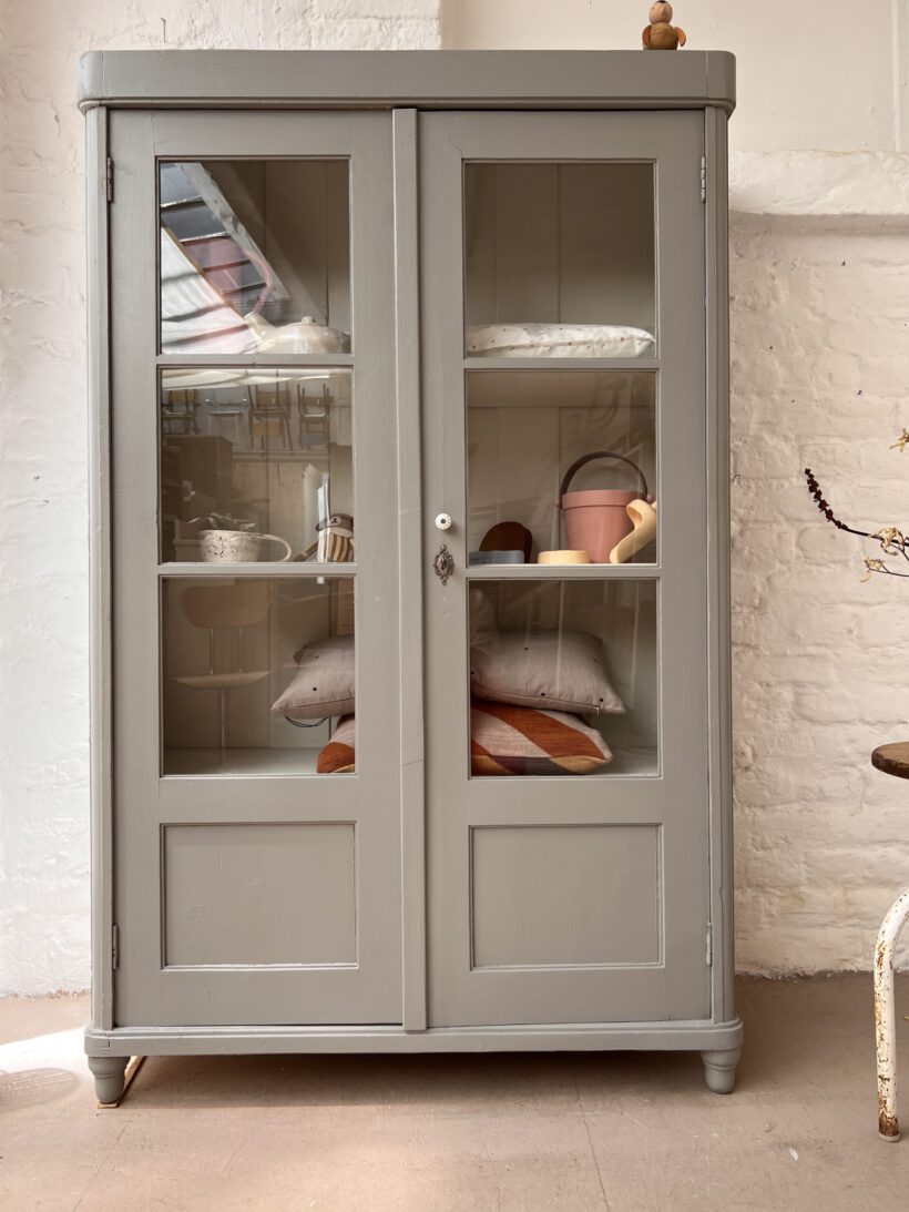 C09E3BF4-DA41-4216-A446-F1515A6CD93B