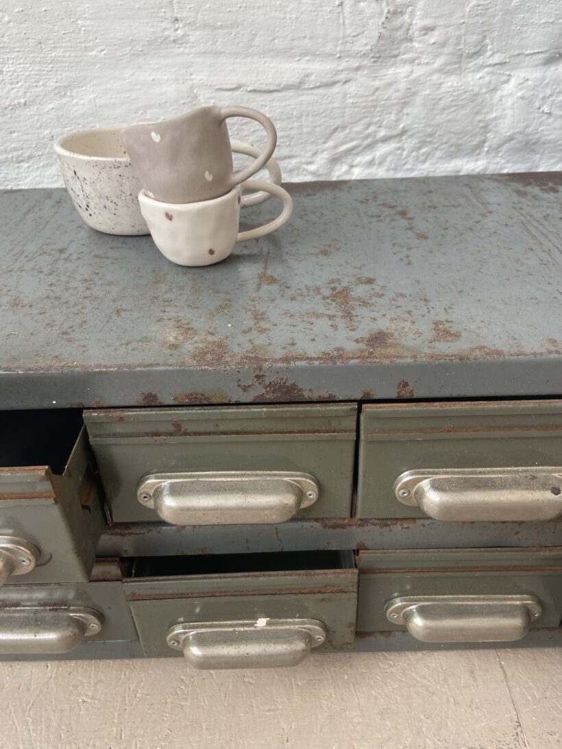 C8B1EFD9-9BE5-44CB-96FF-16FED97AC026