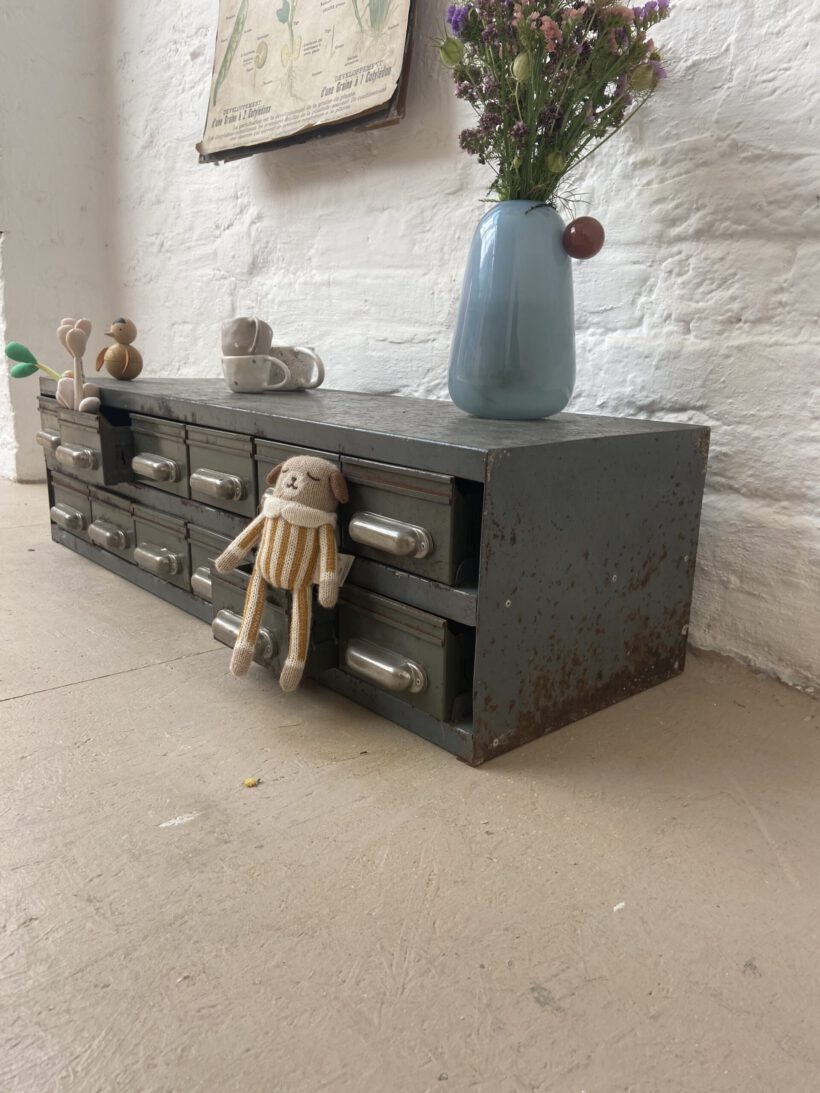 D320F2BC-1316-492C-9162-9129D0CFC686