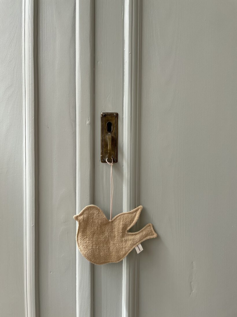 1308E4CB-3480-4350-BA0D-3E34FCE32971