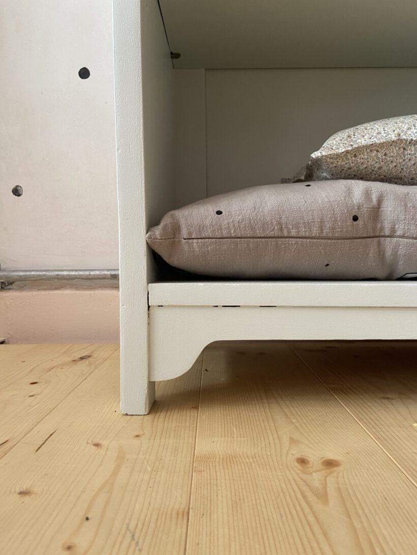 CED9BE8C-FAC1-4043-921C-8425117622F1