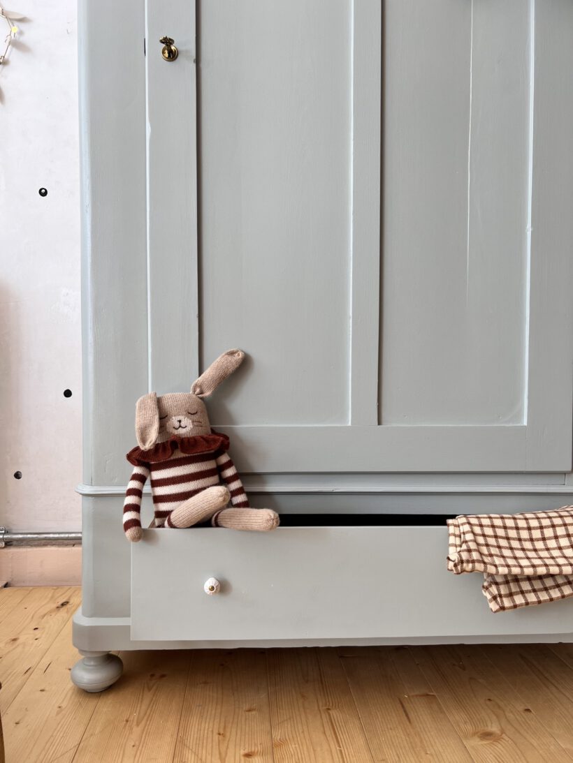 D127D433-CB78-41B2-9A15-EB3977301CAF